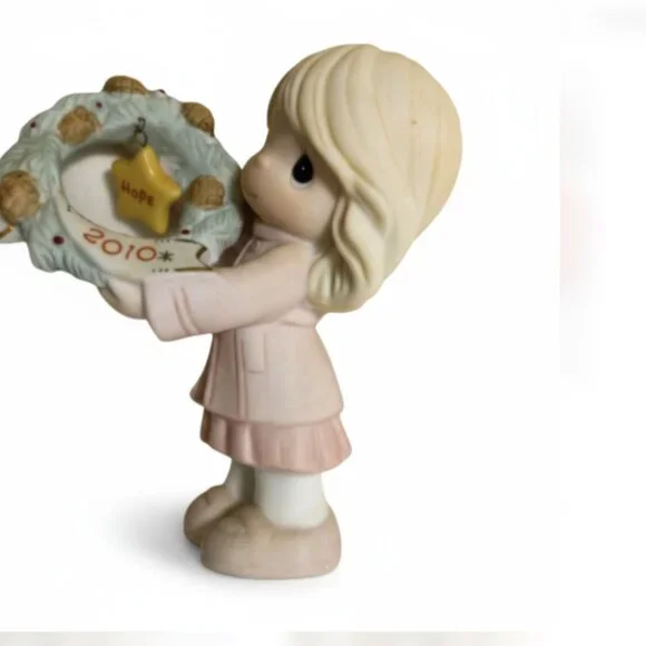 Precious Moments My Hope Is In You #101001 IOB Share the Gift of Love Collection - Picture 1 of 12